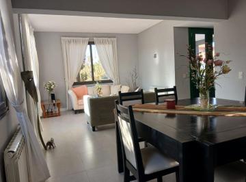 Casa de 9 ambientes Venta USD 550.000 · Casa Palmares
