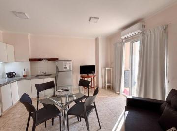 Departamento · 50m² · 2 Ambientes · Alquiler Departamento Amoblado Céntrico