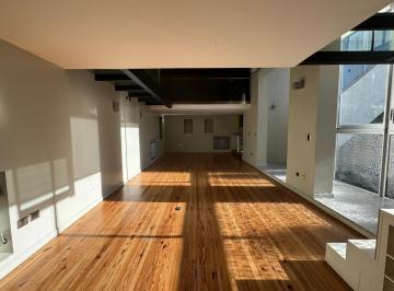 Departamento · 118m² · 4 Ambientes · Departamento PH en Venta en Recoleta. Loft de un Dormitorio y 118 m² Reales