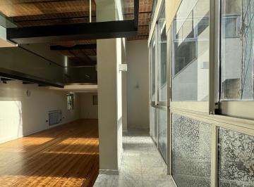 Departamento · 118m² · 4 Ambientes · Departamento PH en Venta en Recoleta. Loft de un Dormitorio y 118 m² Reales