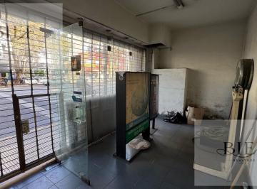 Local comercial · 200m² · 6 Ambientes · Local en Villa Crespo