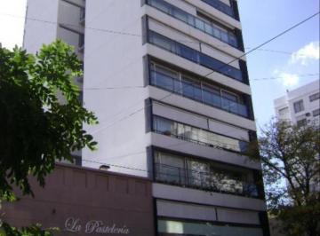 Departamento · 66m² · 2 Ambientes · 1 Cochera · Departamento Semipiso en Alquiiler, Excelente Zona