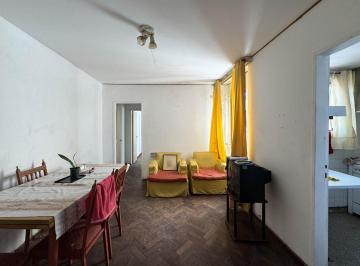Departamento · 34m² · 2 Ambientes · Departamento de 1 Dormitorio Amueblado Sobre Peatonal - Ideal Inversion