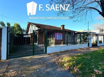 Casa · 150m² · 3 Ambientes · 1 Cochera · Casa en Venta en José Mármol Apta a Crédito