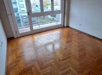 Departamento de 4 ambientes, Mar del Plata · Venta Departamento 4 Ambientes con Cochera Zona La Perla