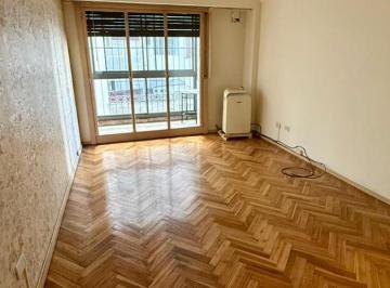 Departamento · 51m² · 3 Ambientes · Venta 3 Ambientes en Villa Urquiza - 61 m². Apto Crédito!