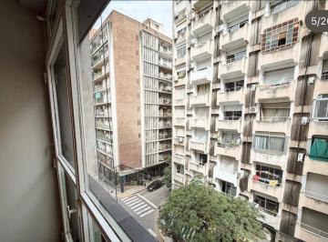 Departamento de 4 ambientes, Rosario · Venta - Departamento Piso Exclusivo Reciclado 3 Dorm. Suite Vista Al Río Apto Crédito