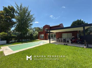 Casa · 200m² · 5 Ambientes · 1 Cochera · Casa en Alquiler Amoblada - Los Rosales