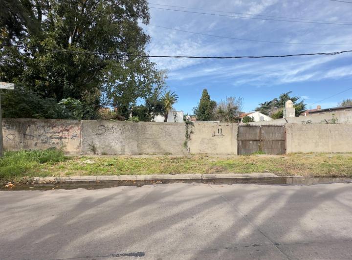 Terreno · 252m²