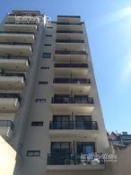 Departamento · 32m² · 1 Ambiente · Alquiler Monoambiente. 2º Piso Contrafrente. Pileta. Balcón. Amenities. Granaderos Al 600 - Flores