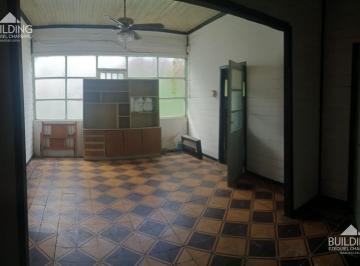 Casa · 151m² · 5 Ambientes · Casa en Venta - 2 Dorm. - Berisso