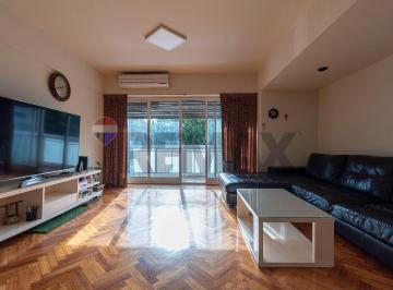 Departamento · 103m² · 4 Ambientes · 4 Ambientes en Floresta! Excelente Vista