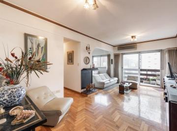Departamento · 80m² · 3 Ambientes · 1 Cochera · Venta de Departamento 3 Ambientes con Dependencia y Cochera.