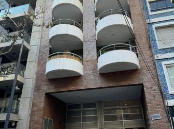 Local comercial de 1 ambiente, Recoleta · Montevideo y Mt de Alvear - 1 Ambiente Sub - Divisible C/baño