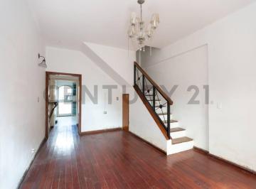 Casa · 80m² · 3 Ambientes · 1 Cochera · Venta PH 3 Amb C/ Cochera y Patio - Martin Coronado - Permuta