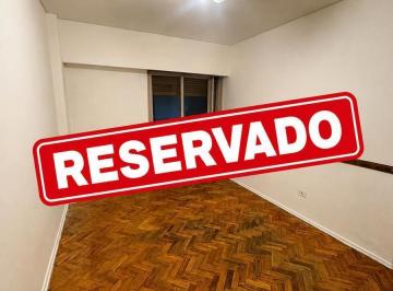 Departamento · 37m² · 2 Ambientes · Alquiler 2 Ambientes. Apto Profesional. a m de Metrobus. Av Juan B Justo Al 4000. Paternal