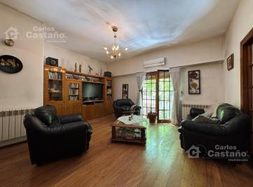 PH · 184m² · 4 Ambientes · 1 Cochera · Exc Chalet en PH 4 Amb C/ Terraza, Patio, Balcon, Garaje o Local Ideal Renta