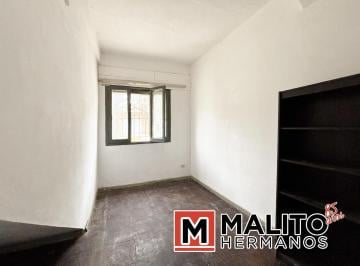PH · 26m² · 2 Ambientes · Alquiler - PH 2 Ambientes y Medio en Mataderos