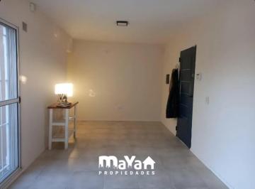 Casa · 68m² · 3 Ambientes · 2 Cocheras · Casa en Alquiler - Escobar