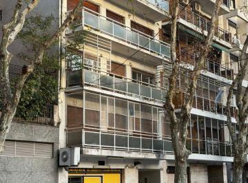 Departamento de 3 ambientes, Belgrano · Departamento 3 Ambientes con Dependencia en Venta Apto Profesional Frente Balcon
