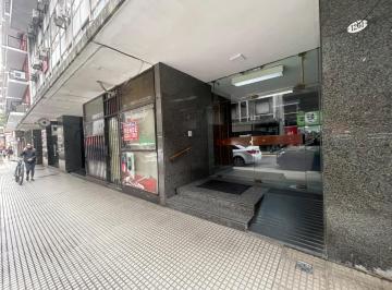 Oficina comercial · 45m² · 2 Ambientes · Oficina en Recoleta