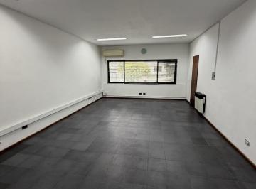 Oficina comercial · 60m² · 3 Ambientes · Oficina en Alquiler en Planta Alta