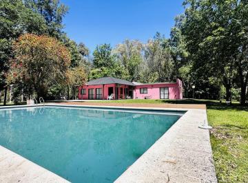 Casa · 285m² · 6 Ambientes · 2 Cocheras · Casa en Venta en Los Bosquecitos