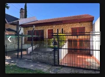 Casa en Venta de 2 ambientes Castelar · Chalet en Venta Castelar