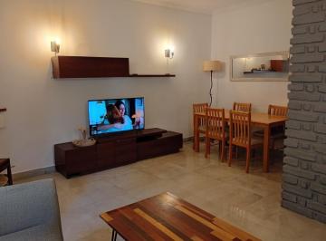 Casa · 80m² · 3 Ambientes · Casa PH en Alquiler en Boulogne | 2 Dorm. | Jardín y Parrilla