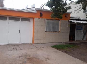 Casa de 4 ambientes, Santo Tomé · Amplia Propiedad en La Ciudad de Santo Tome
