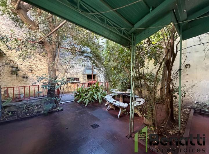 Casa · 164m² · 4 Ambientes · 1 Cochera
