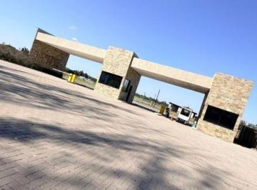 2035228096.jpg · Terreno en Venta Ubicado en Pilar, G. B. a. Zona Norte