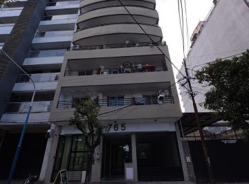 Departamento · 75m² · 3 Ambientes · Departamento en Centro