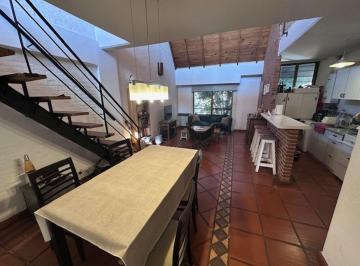 2048148804.jpg · Departamento en Venta Ubicado en Lomas de San Isidro, San Isidro, G. B. a. Zona Norte
