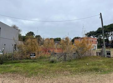 Terreno · 55m² · Venta Lote Sobre Av Paris Ostende Pinamar