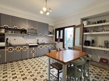 Casa · 300m² · 6 Ambientes · Venta Casa 6amb + Local Comercial Lote Propio Tigre Centro