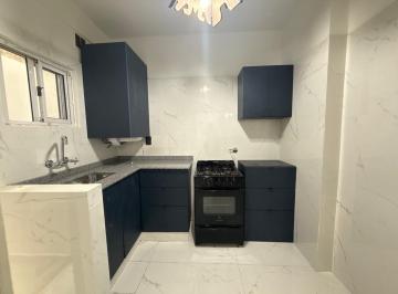 Departamento · 39m² · 2 Ambientes · Venta Depto 2 Amb con Patio - Reciclado a Nuevo - Apto Credito
