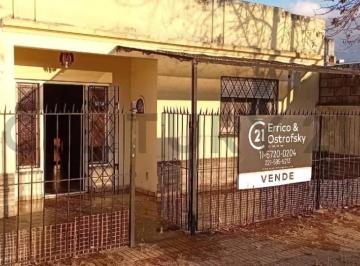 Casa · 76m² · 4 Ambientes · Casa en Venta en Quilmes
