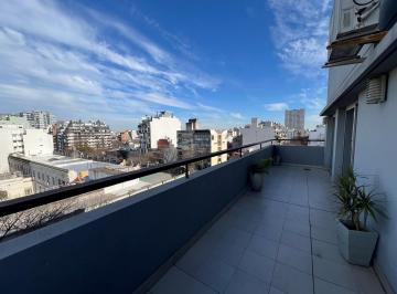 Departamento · 50m² · 2 Ambientes · Alquiler Departamento de 2 Ambientes en Colegiales, con Balcón, Sol y Luz, Pileta, Sum, Parrilla