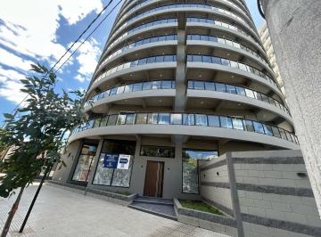Local comercial · 120m² · 1 Ambiente · Venta de Local Comercial 120 m² - a Estrenar! Santos Lugares, Caseros
