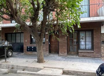Casa de 5 ambientes, San José · Departamento en Alquiler - 3 Dorm. y 1 Baño Ubicado en San José
