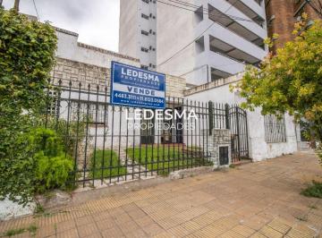 Casa de 6 ambientes, Morón · Casa en Venta 6 Ambientes a Refaccionar con Amplio Lote de Terreno Moron Centro Ideal Inversor