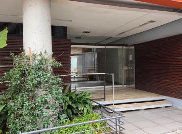 Departamento de 2 ambientes, Colegiales · 2 Ambientes Apto Profesional en Zona de Privilegio