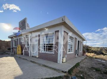 Casa · 80m² · 5 Ambientes · Casa 3 Habitaciones - Bella Vista Sur