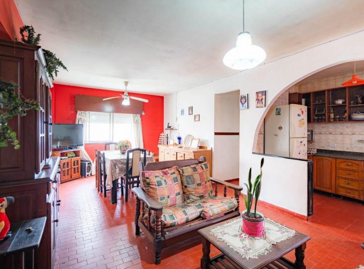 Departamento · 66ha · 4 Ambientes · 1 Cochera