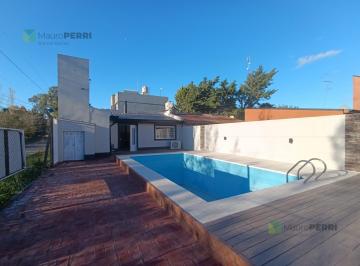Quinta vacacional · 40m² · 1 Dormitorio · Quinta en 8 E/ 650 y 651 Sicardi