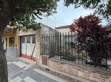 Foto · Casa en Venta de 3 Dorm. con Cochera y Patio, Ideal Inversión