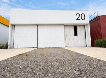 Bodega-Galpón · 916m² · 1 Ambiente · Nave Industrial en Alquiler en Polo 52 | 916 m² Cubiertos Sobre Lote de 1.696 m²