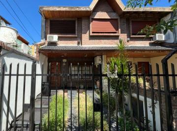 PH · 120m² · 4 Ambientes · 1 Cochera · Vende Duplex 4 Ambientes en Villa Real con Garage y Patio
