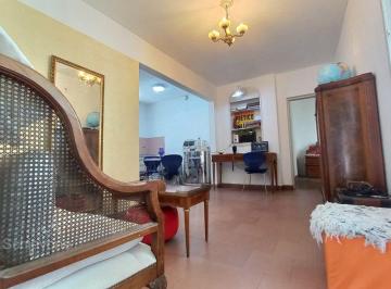 PH de 10 ambientes, Quilmes · PH con 3 Deptos Tipo Casa en Block en Venta en Quilmes